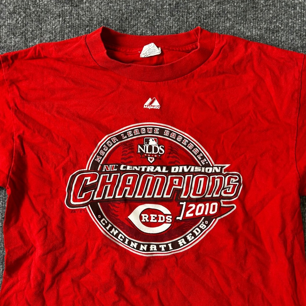 Majestic T-Shirt Mens Youth XL Red Cincinnati Reds 2010 NL Central Champions MLB